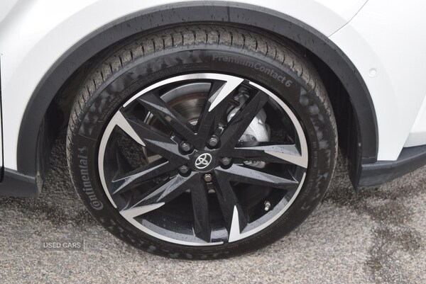 Used Toyota C-HR 2023 for sale - 76672025: Photo 35