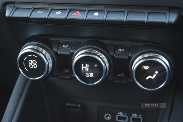 Used Renault Captur 2023 for sale - 77017911: Photo 26