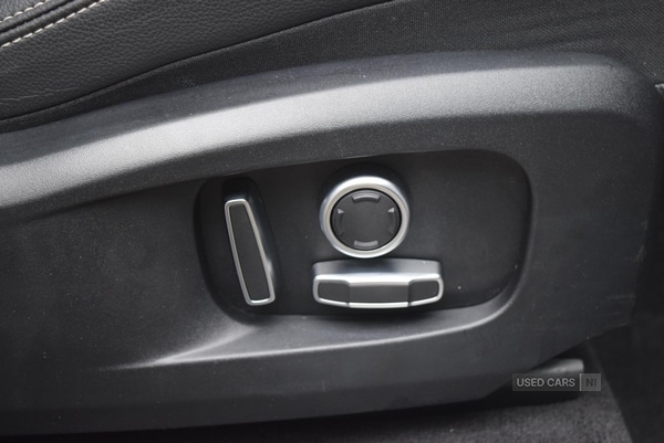 Used Jaguar F-Pace 2021 for sale - 76729374: Photo 33