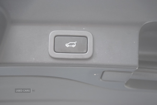 Used Jaguar F-Pace 2021 for sale - 76729374: Photo 37