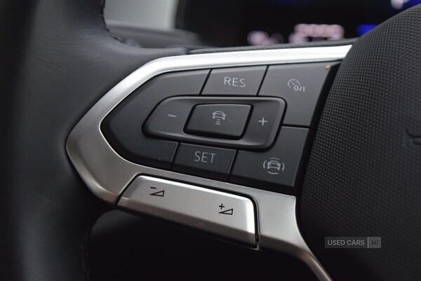Used Volkswagen T-Roc 2023 for sale - 76201943: Photo 14