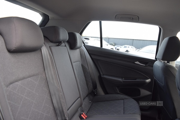 Used Volkswagen Golf 2022 for sale - 76410110: Photo 32