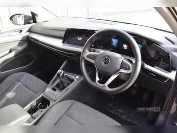 Used Volkswagen Golf 2022 for sale - 76410110: Photo