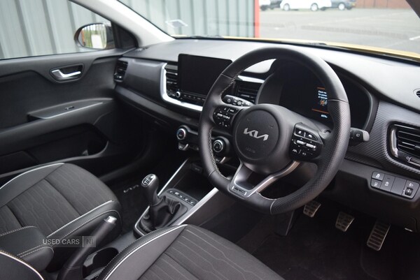 Used Kia Stonic 2024 for sale - 76802939: Photo 3