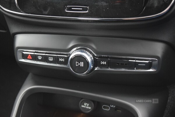 Used Volvo XC40 2025 for sale - 76998013: Photo 25