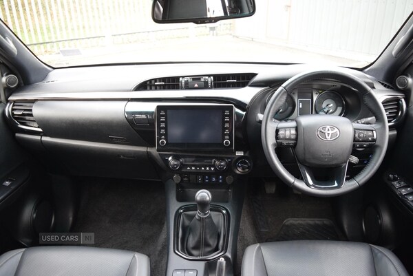 Used Toyota Hilux 2023 for sale - 76998305: Photo 11