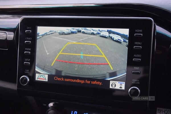 Used Toyota Hilux 2023 for sale - 76998305: Photo 19