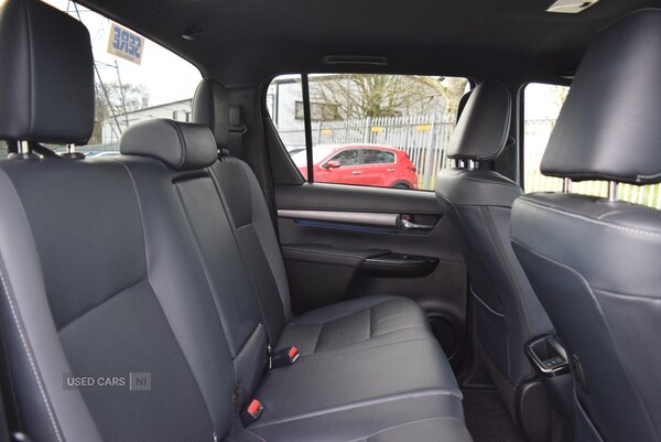 Used Toyota Hilux 2023 for sale - 76998305: Photo 30