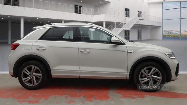 Used Volkswagen T-Roc 2024 for sale - 77479727: Photo 2