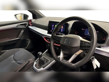 Used SEAT Arona 2023 for sale - 76620752: Photo