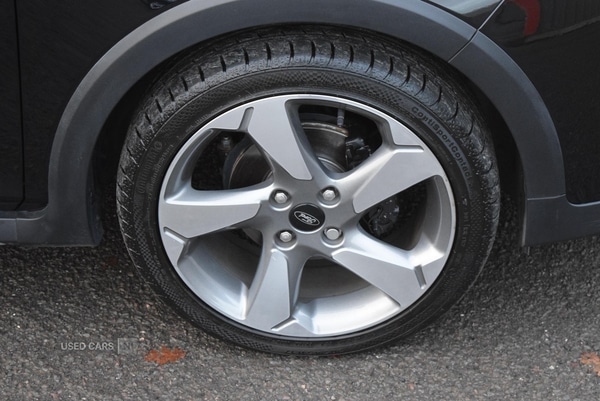 Used Ford Fiesta 2019 for sale - 76840039: Photo 31