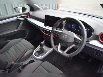 Used SEAT Arona 2025 for sale - 78101933: Photo