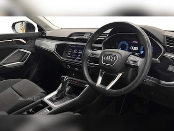 Used Audi Q3 2023 for sale - 76474078: Photo