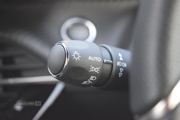 Used Peugeot 2008 2022 for sale - 76551533: Photo 17