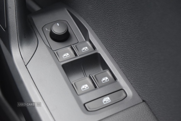 Used SEAT Arona 2025 for sale - 76585997: Photo 30