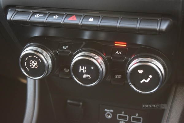 Used Renault Captur 2022 for sale - 77372262: Photo 27