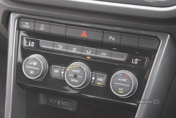 Used Volkswagen T-Roc 2021 for sale - 76690358: Photo 27