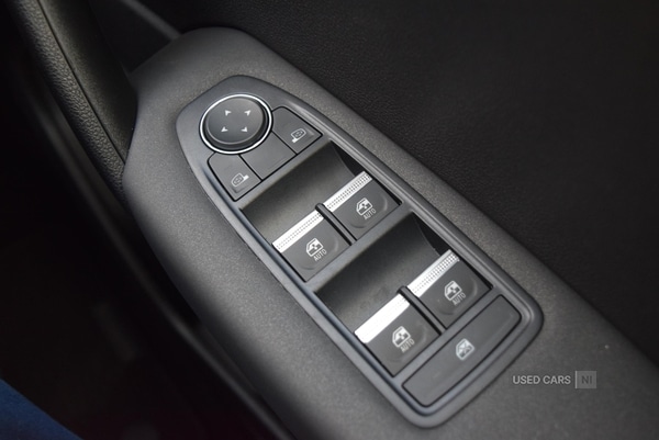 Used Renault Captur 2025 for sale - 77192224: Photo 27