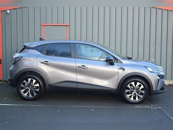 Used Renault Captur 2025 for sale - 77192224: Photo