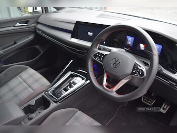 Used Volkswagen Golf 2023 for sale - 76646426: Photo