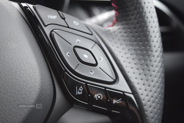 Used Toyota C-HR 2023 for sale - 76690382: Photo 17