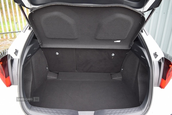 Used Toyota C-HR 2023 for sale - 76690382: Photo 34