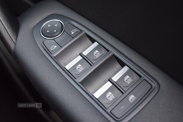 Used Renault Captur 2024 for sale - 76308673: Photo 29