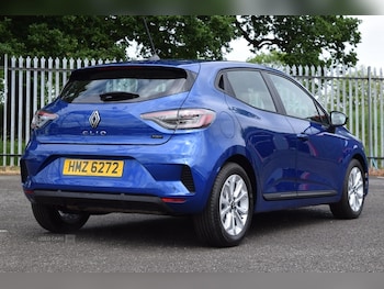 Used Renault Clio 2025 for sale - 78810876: Photo
