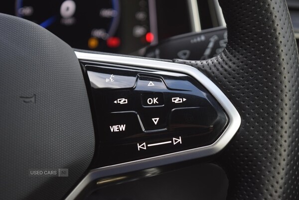 Used Volkswagen T-Roc 2022 for sale - 76753615: Photo 15