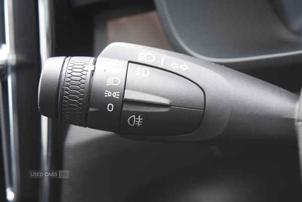 Used Volvo XC40 2023 for sale - 76586318: Photo 17