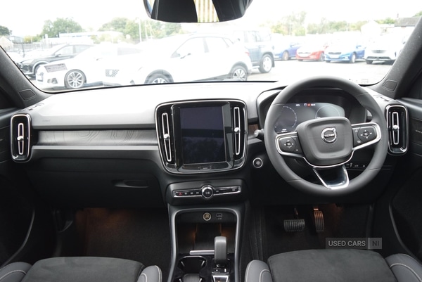 Used Volvo XC40 2023 for sale - 76620996: Photo 11