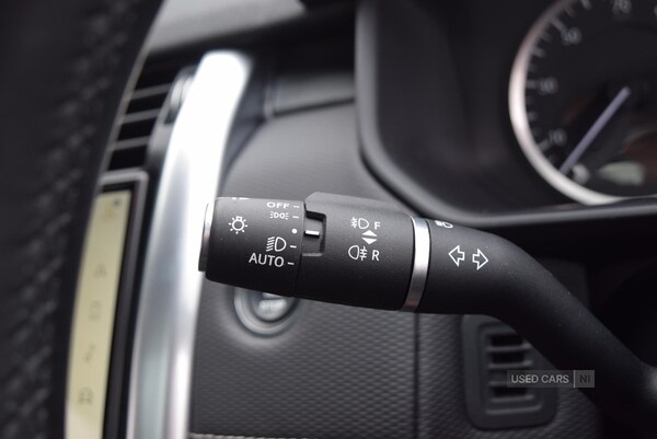 Used Land Rover Discovery 2023 for sale - 76528631: Photo 17