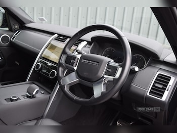 Used Land Rover Discovery 2023 for sale - 76528631: Photo