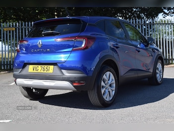 Used Renault Captur 2022 for sale - 79510093: Photo