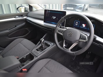 Used Volkswagen Golf 2025 for sale - 77030362: Photo