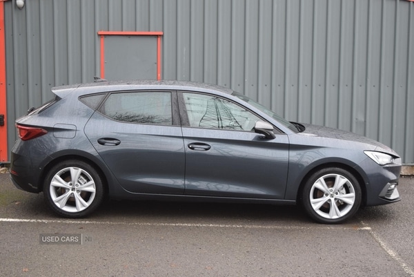 Used SEAT Leon 2023 for sale - 76965778: Photo 2