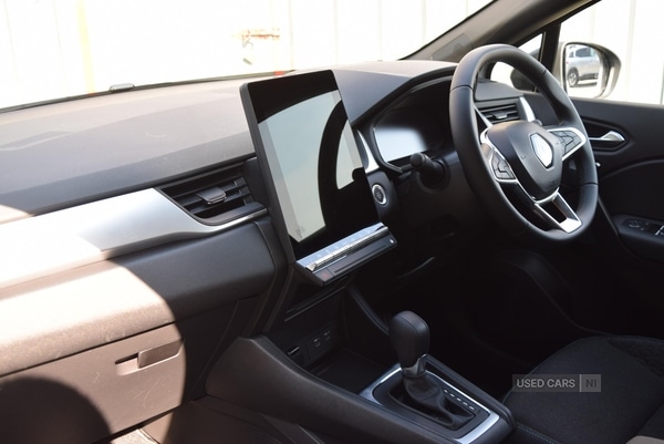 Used Renault Captur 2024 for sale - 76371925: Photo 12