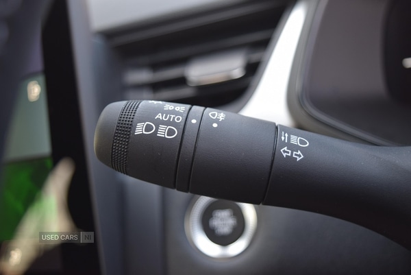 Used Renault Captur 2024 for sale - 76371925: Photo 18