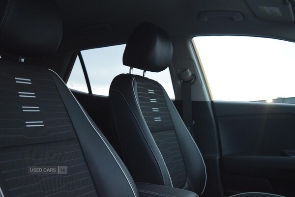 Used Kia Stonic 2024 for sale - 76585692: Photo 30