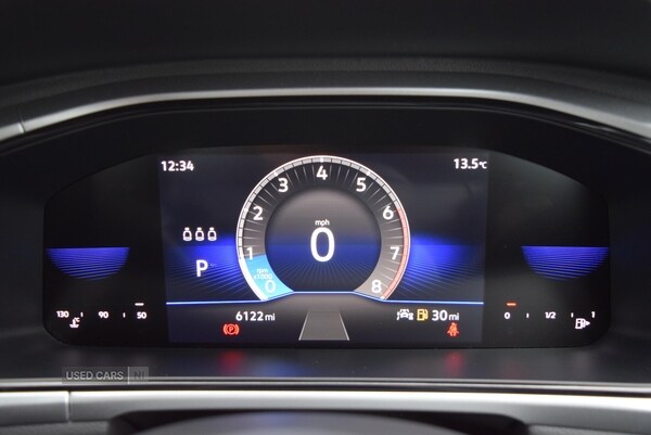 Used Volkswagen T-Roc 2023 for sale - 76690318: Photo 13