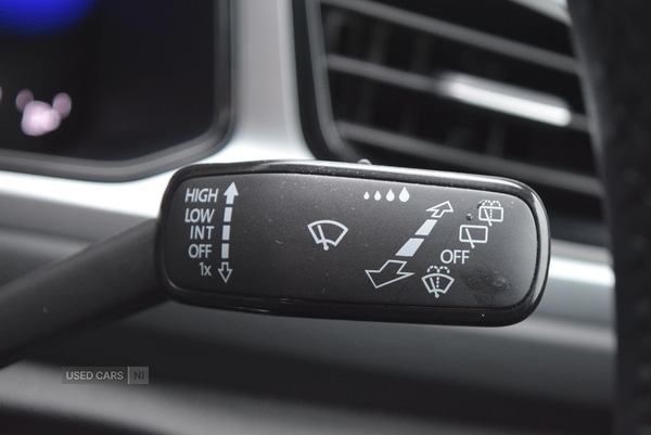 Used Volkswagen T-Roc 2023 for sale - 76690318: Photo 18