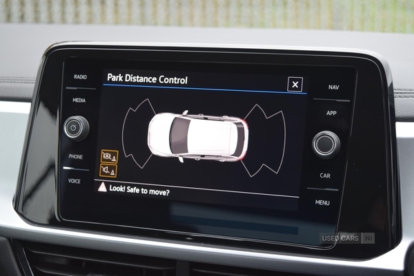 Used Volkswagen T-Roc 2023 for sale - 76690318: Photo 19