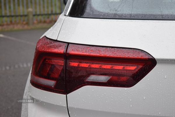 Used Volkswagen T-Roc 2023 for sale - 76690318: Photo 36