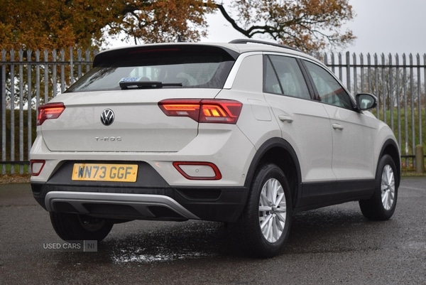 Used Volkswagen T-Roc 2023 for sale - 76690318: Photo 4