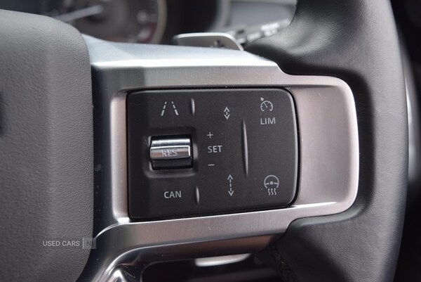 Used Land Rover Discovery 2023 for sale - 76671840: Photo 16