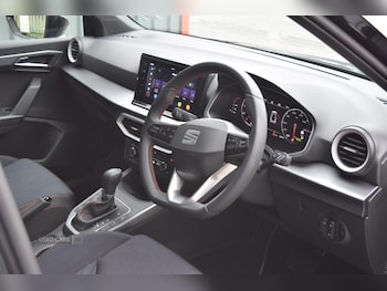 Used SEAT Arona 2025 for sale - 79117141: Photo