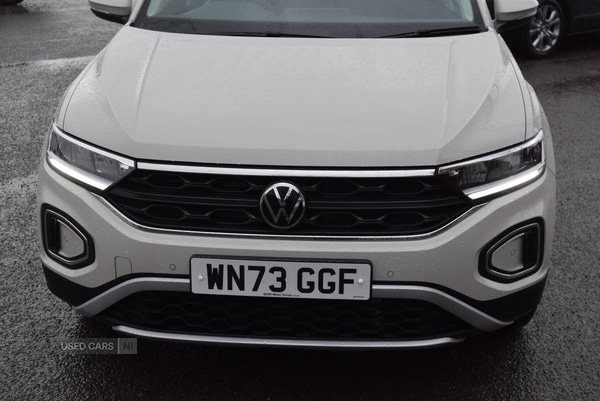 Used Volkswagen T-Roc 2023 for sale - 76528231: Photo 8