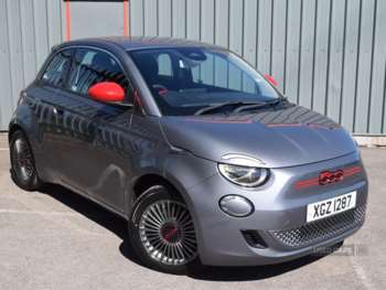 2022 - 87kW Red 42kWh 3dr Auto