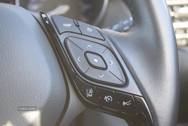 Used Toyota C-HR 2022 for sale - 76528262: Photo 16