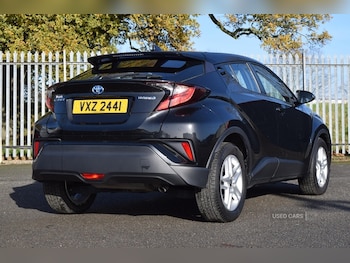 Used Toyota C-HR 2022 for sale - 76528262: Photo